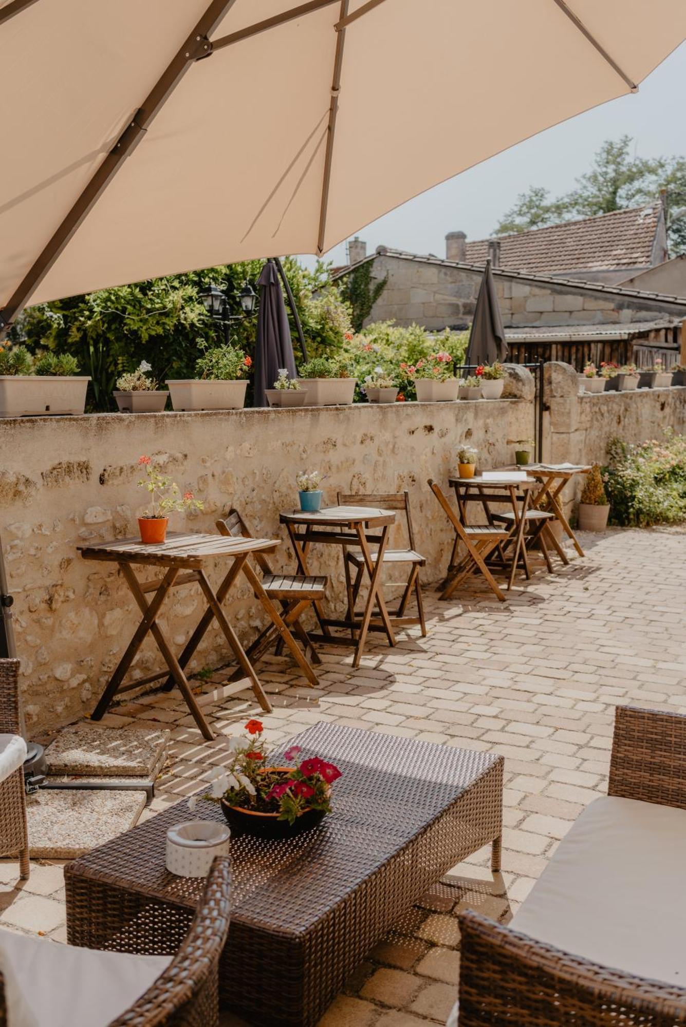 Le Coeur Des Vignes Hotell Pauillac Eksteriør bilde